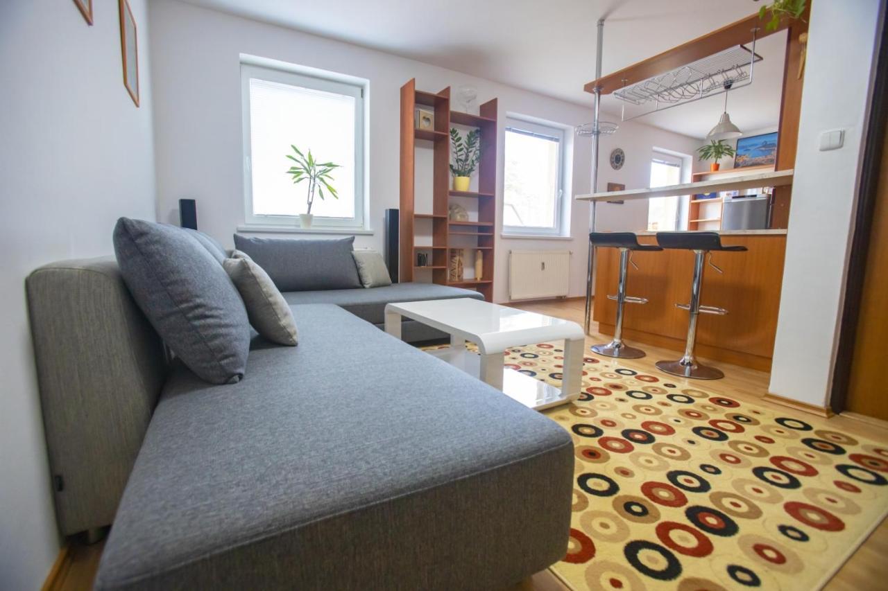 Apartman Hugo Velky Slavkov Luaran gambar